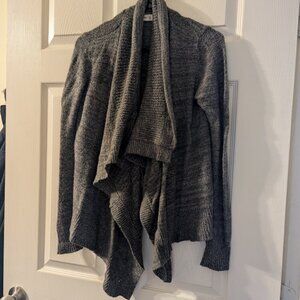 Size Medium/Large - Abercrombie & Fitch - Hi-Lo Cardigan